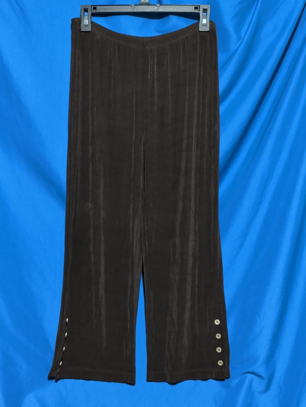 Women's Wide-Leg Button-Hem Pants — Brown